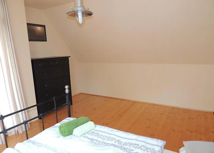 Pod Nizkymi Tatrami Jasenie