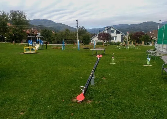 بيت للعطل Pod Nizkymi Tatrami Jasenie